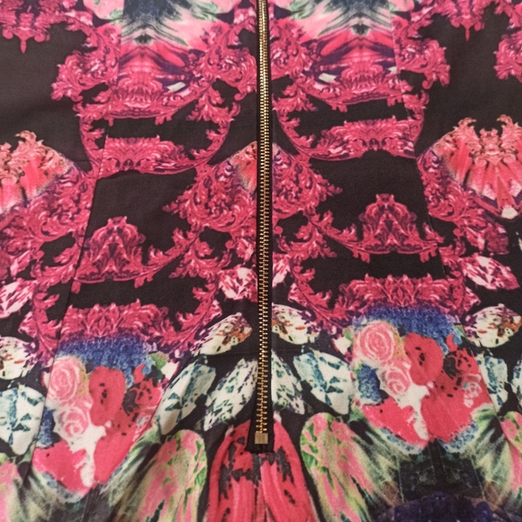 Lulu’s Rococo Supernova Fuchsia Mirror Print Dress Sz S  Small Kaleidoscope - Picture 6 of 16